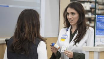 Retail giant Walmart to give customers free opioid disposal kits