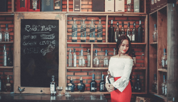 Alcohol allowed on Sundays in Indiana