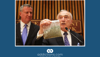NY Mayor de Blasio tells police to stop arresting marijuana smokers
