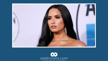 Demi Lovato conscious after a suspected opioid overdose