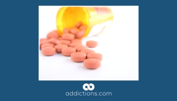 Investigators look at price fixing for 300 generic drugs