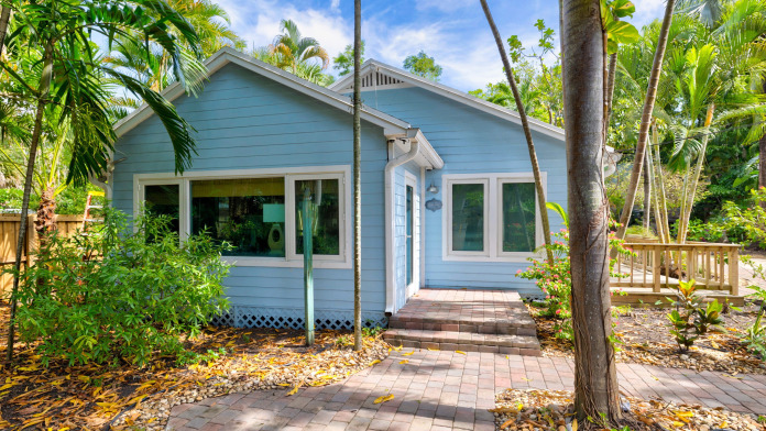 Destination Hope Tequesta Street, photo 1
