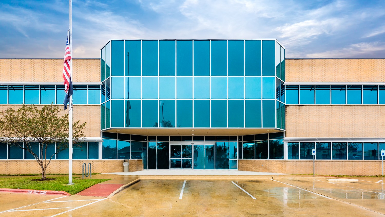 Symetria Recovery College Station