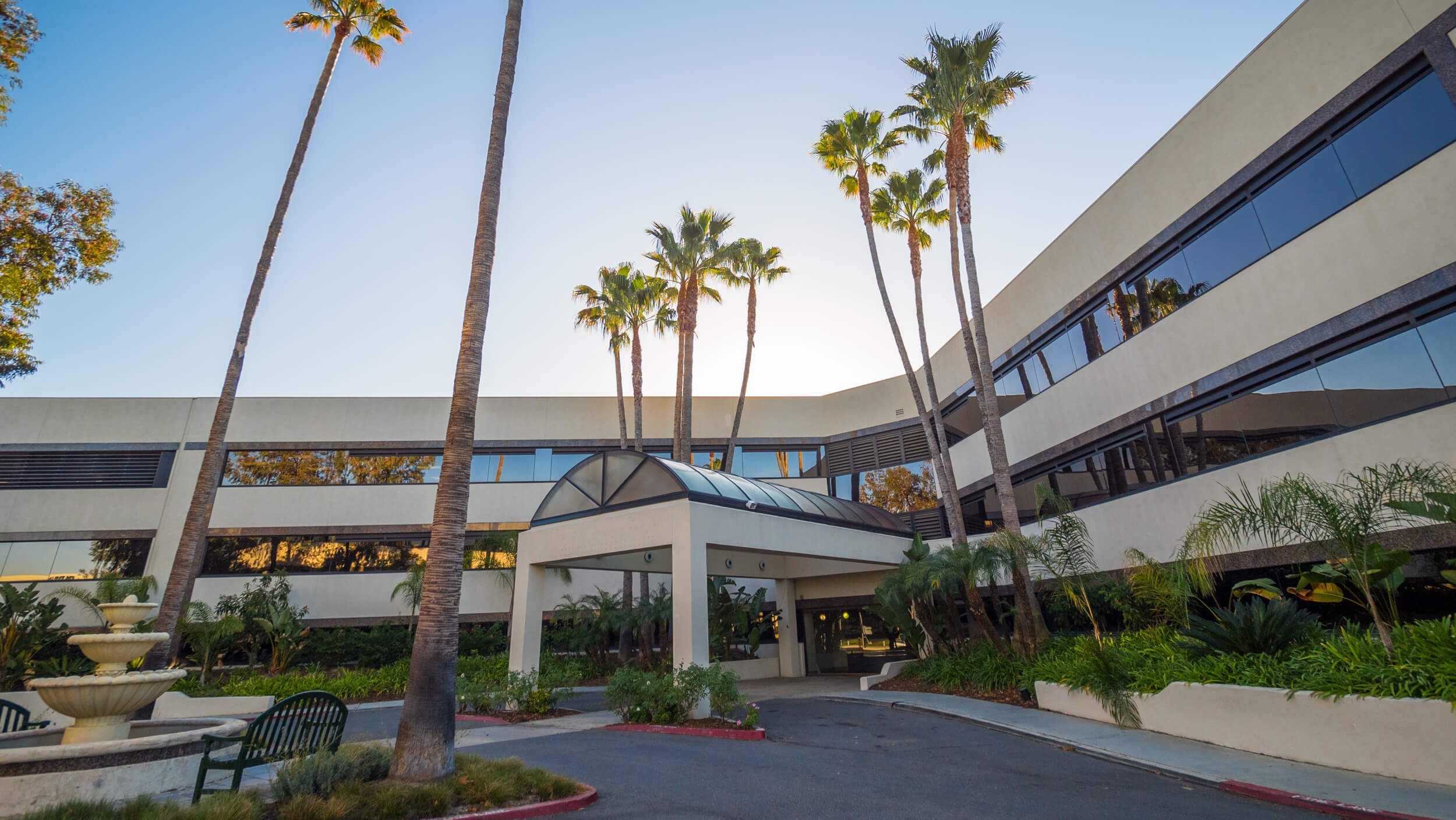 Laguna Treatment Hospital Alcohol and Drug Rehab