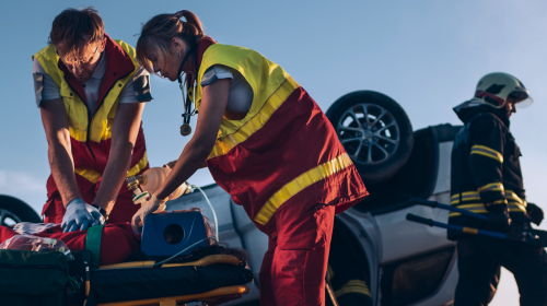 emt at vehicle collision