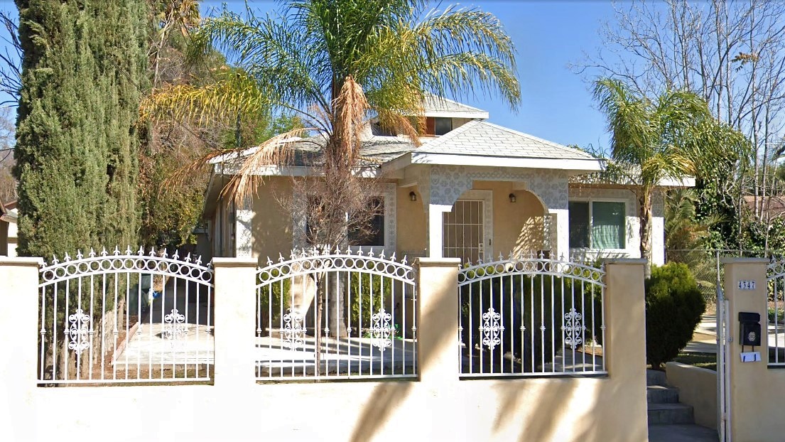 A Peace of Mind Sober Living Men CA 92404