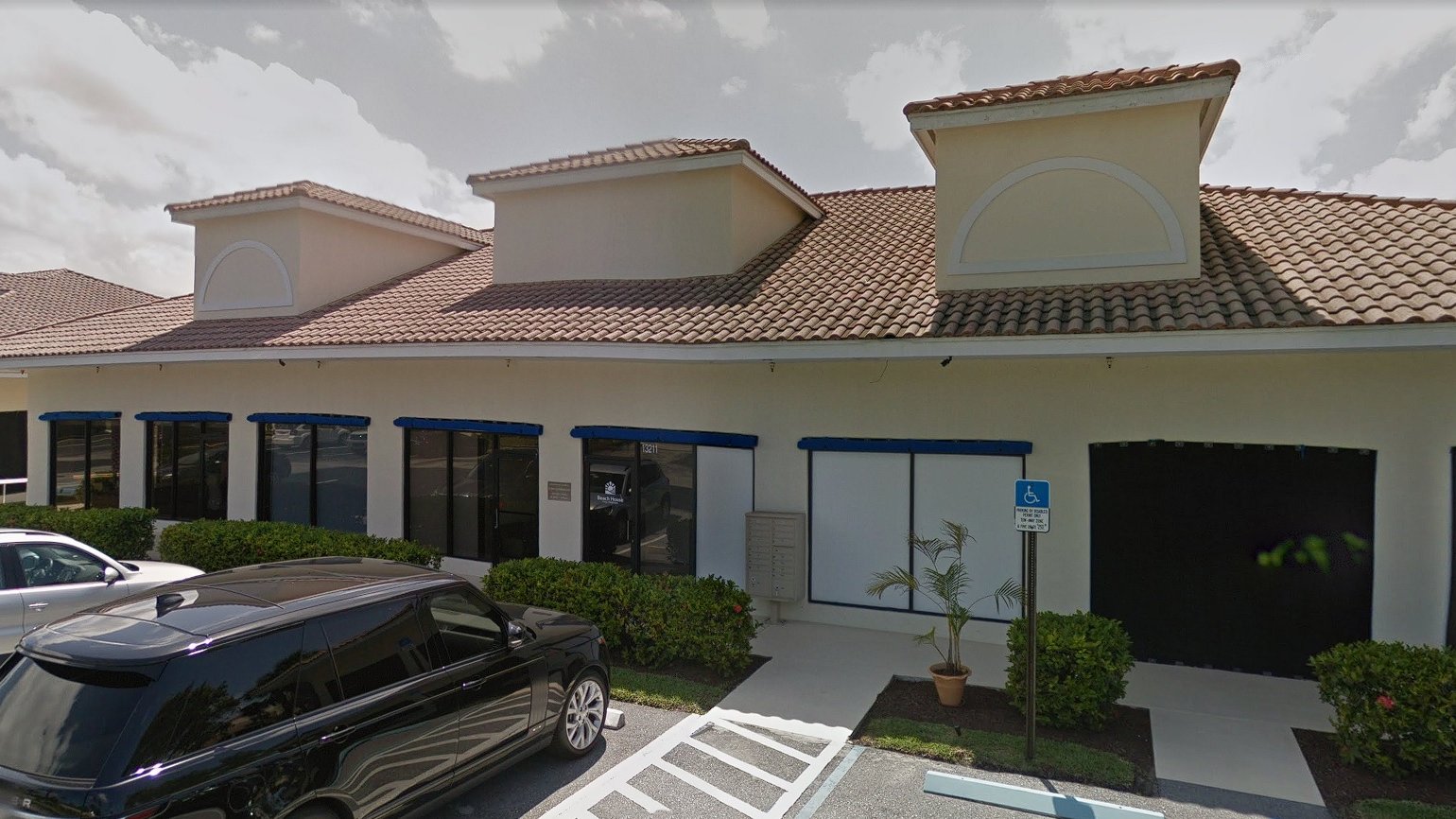 Beach House Center for Recovery FL 33408
