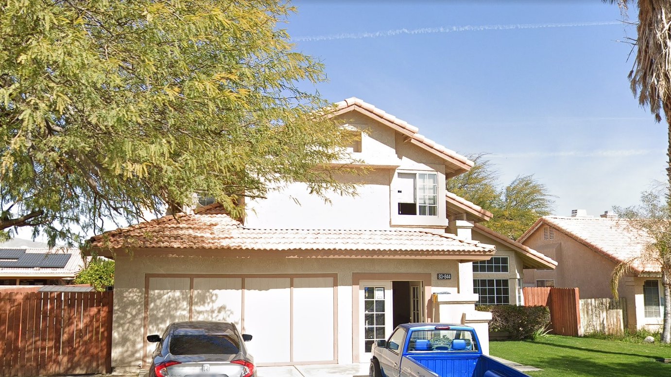 Casa Las Palmas CA 92203