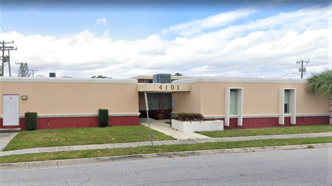 Center for Family Services FL 33405