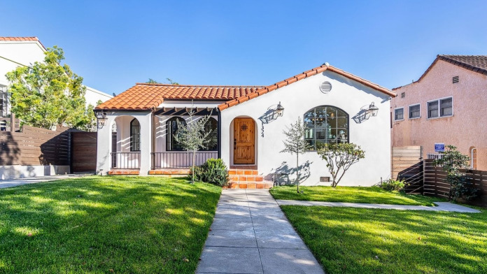 Conquer Recovery Centers CA 90019