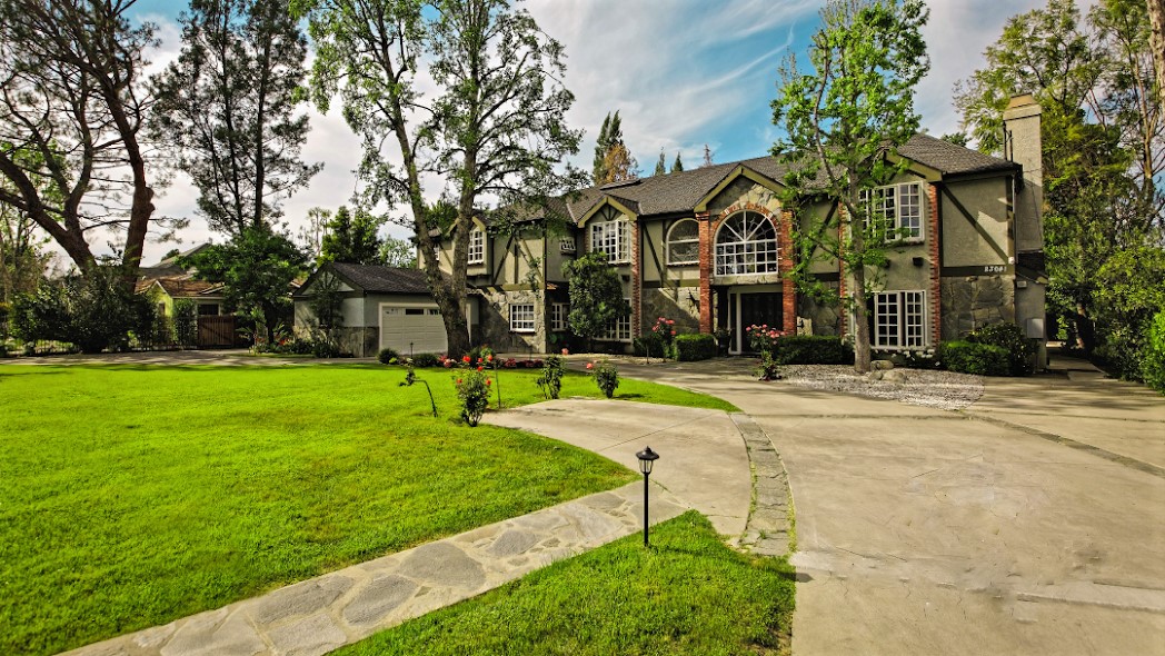 Harmony Place CA 91367