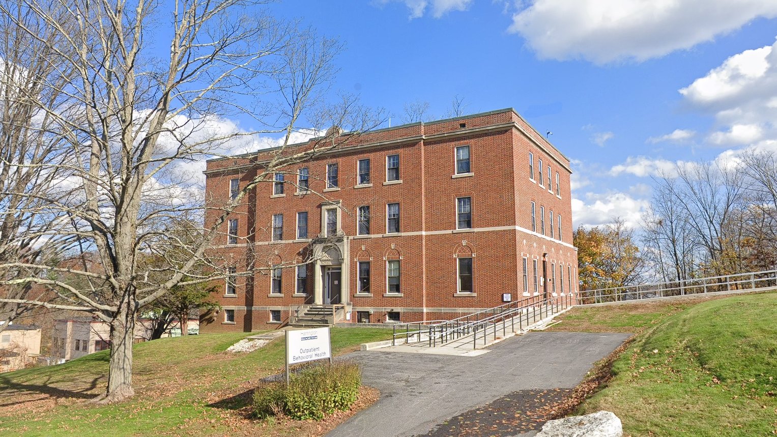 Harrington Memorial Hospital Behavioral Health Services MA 01550