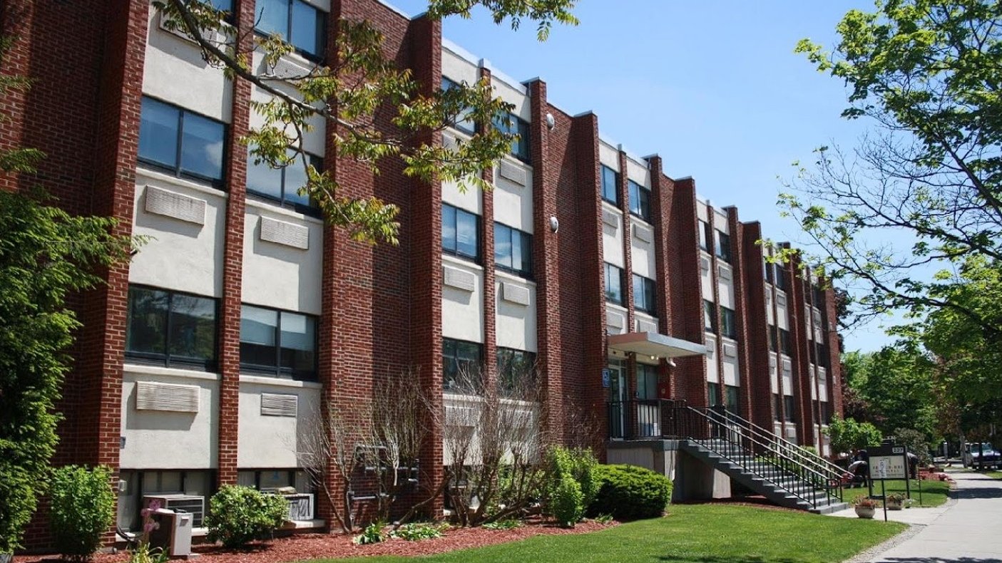 HRI Hospital in Brookline MA 02446