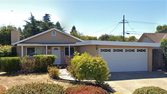 Latino Commission Casa Aztlan CA 94002