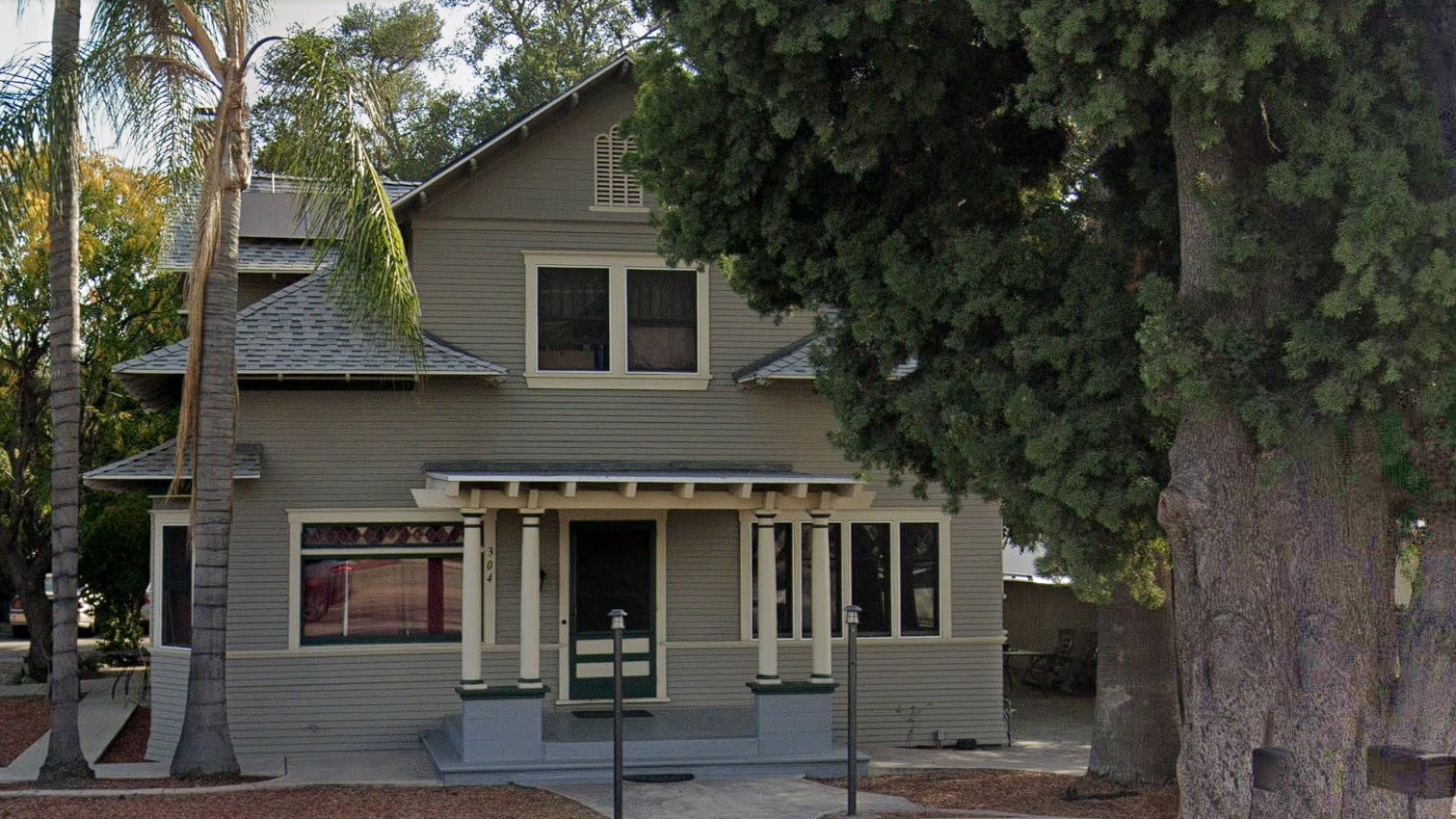 Puente House The 304 House CA 91723