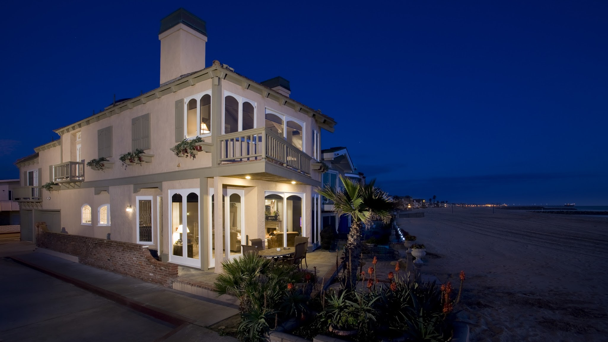 Sierra by the Sea CA 92663