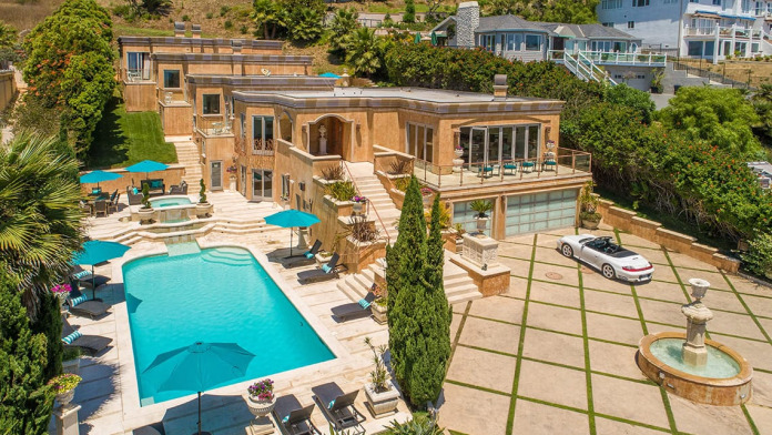 Seasons In Malibu CA 90265