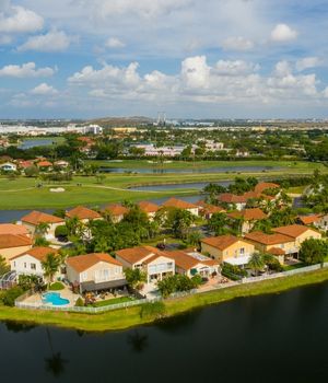 houses in pembroke pines fl