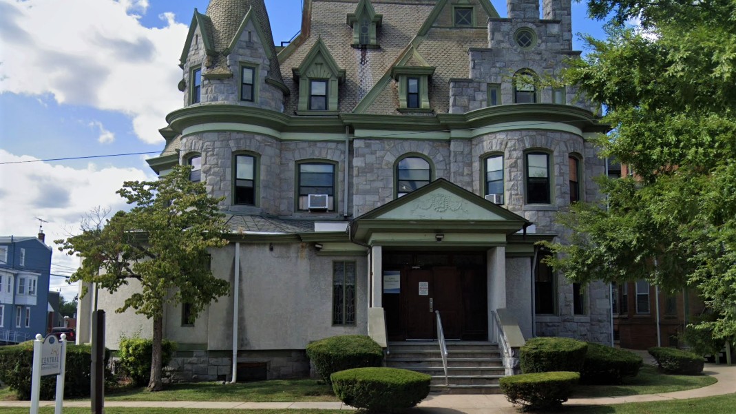 Central Behavioral Health Outpatient and Intake Services PA 19401