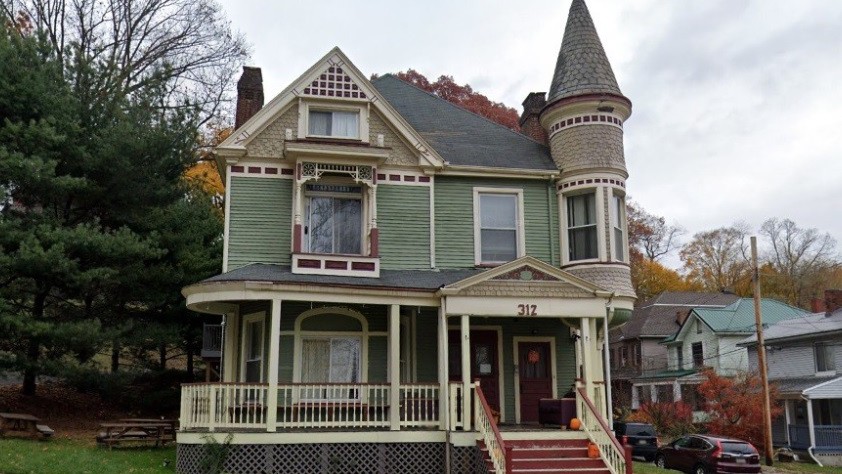 Highland House Halfway House PA 16101