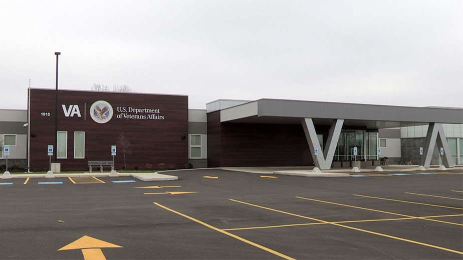 Carl Nunziato VA Clinic OH 44504