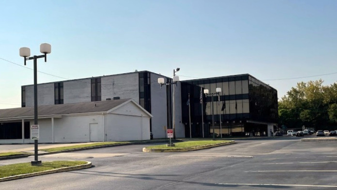 Seven Counties Services Downtown Office KY 40204