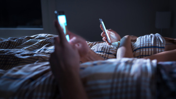 Computer Addiction Bad Computer Addiction - Signs, Symptoms, Support & Treatment
