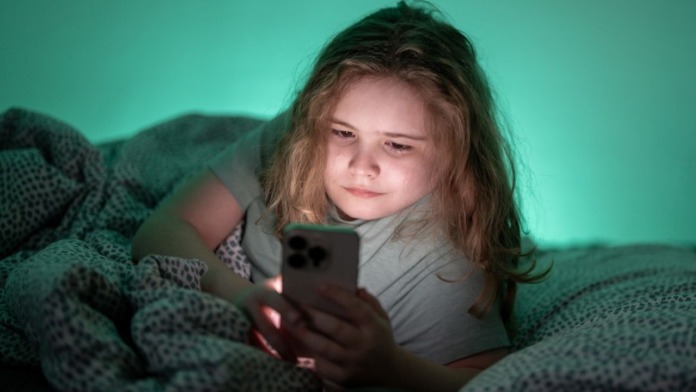 pennsylvania sues snapchat kids