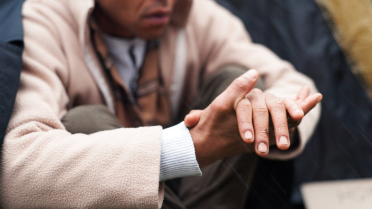 A struggling homeless man. Learn mroe about fentanyl addiction here